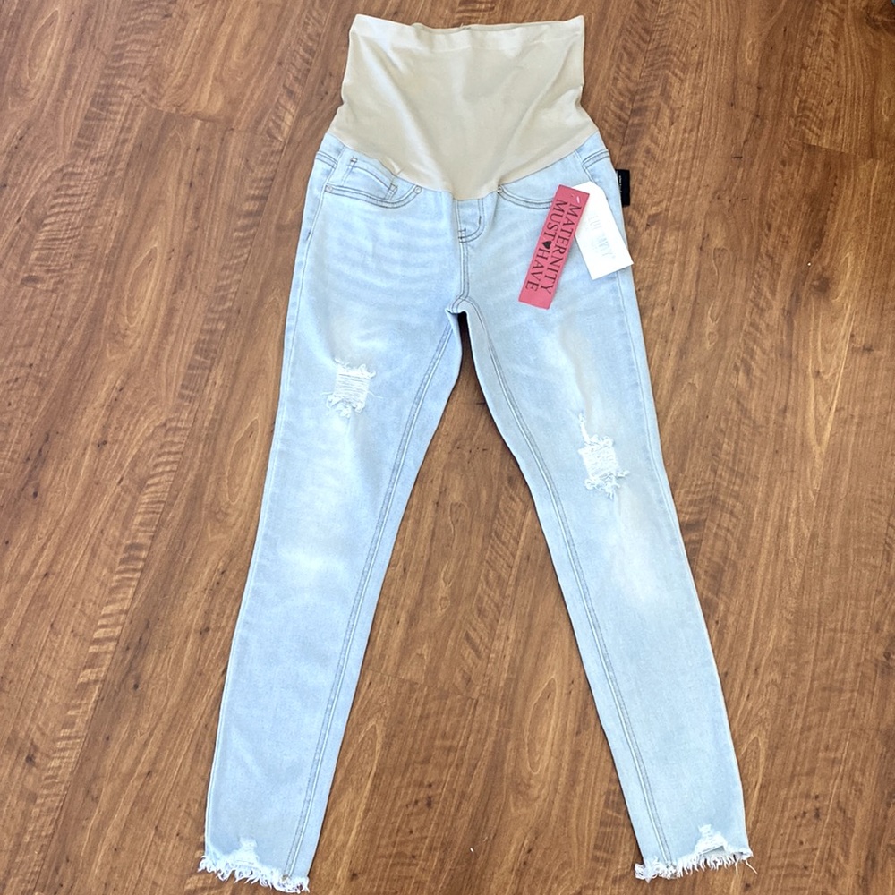 Maternity Blue Savvy denim size S, full panel NWT!